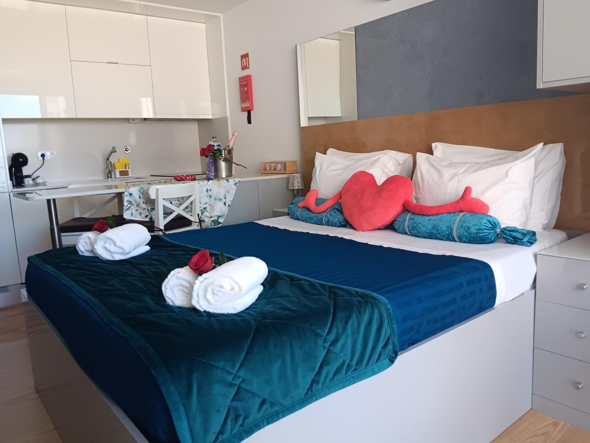Novissimo Estudio 24 By Ac Olive Apartments Porto Bagian luar foto
